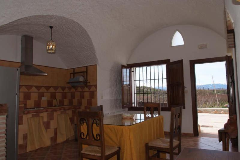 Cuevas La Chumbera Guest House Benalua de Guadix Exterior photo