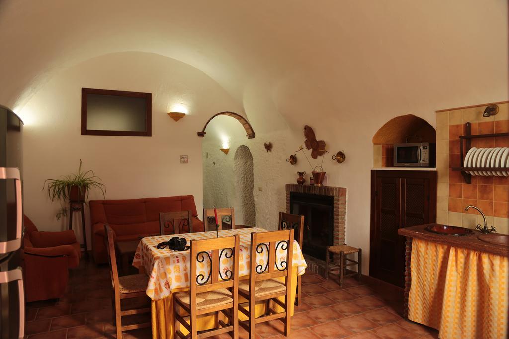 Cuevas La Chumbera Guest House Benalua de Guadix Exterior photo