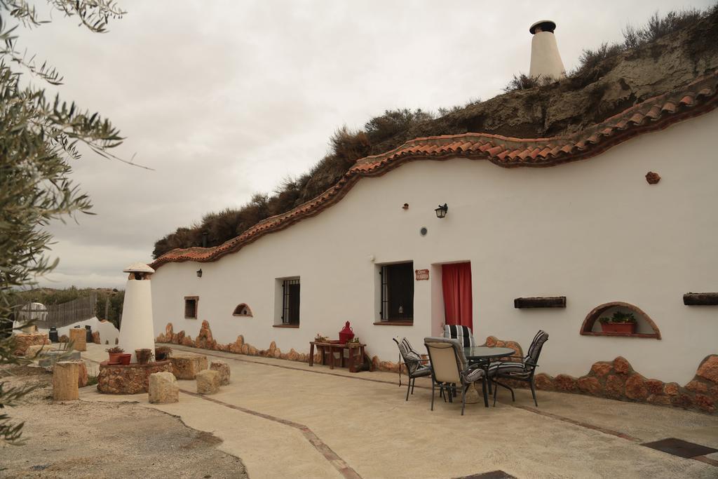Cuevas La Chumbera Guest House Benalua de Guadix Exterior photo